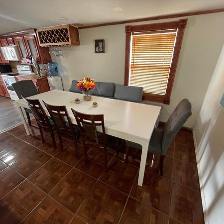 Alojamiento Los Andes Brownsville Ngoại thất bức ảnh